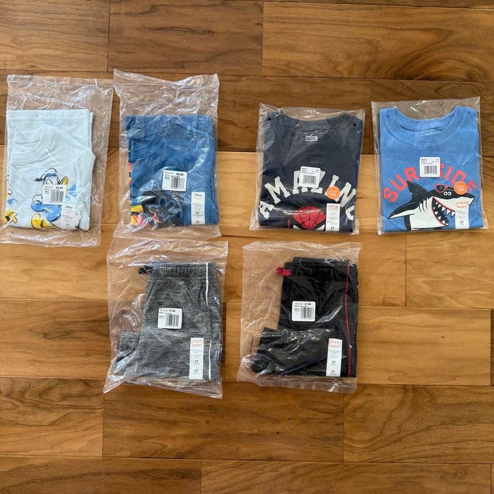 Brand New Bundle! 2 Pairs of Boys Shorts & 4 Short Sleeve T-Shirts, Size 3T, NWT - Picture 2 of 8